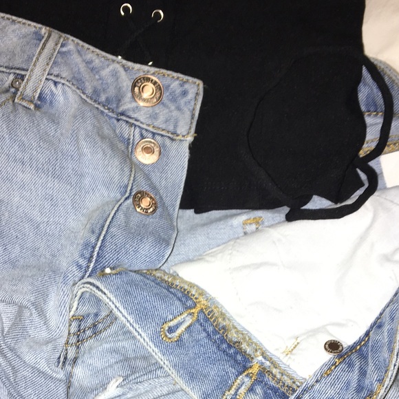Forever 21 Light Wash Holey Denim Shorts - Picture 3 of 5
